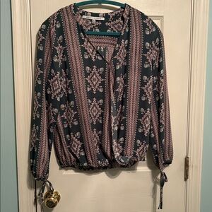 Eclair floral tie front top